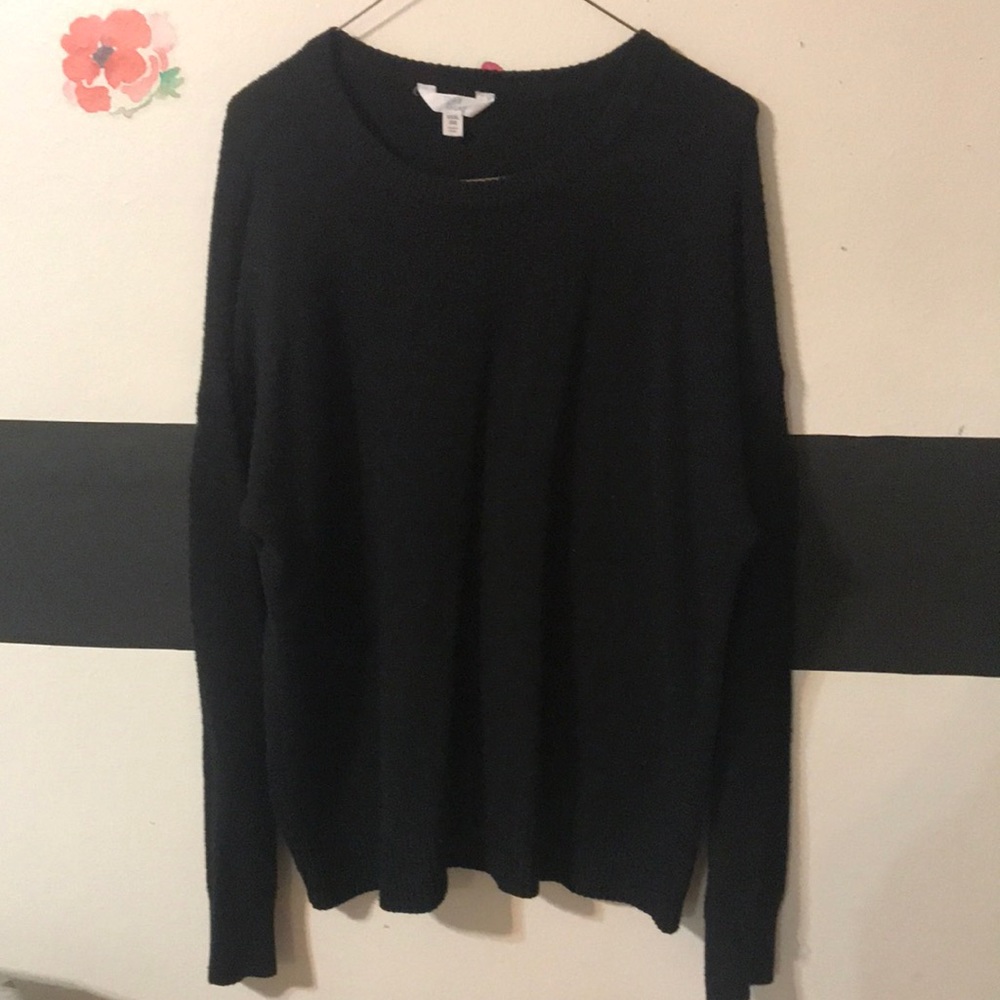 Long sleeve sweater